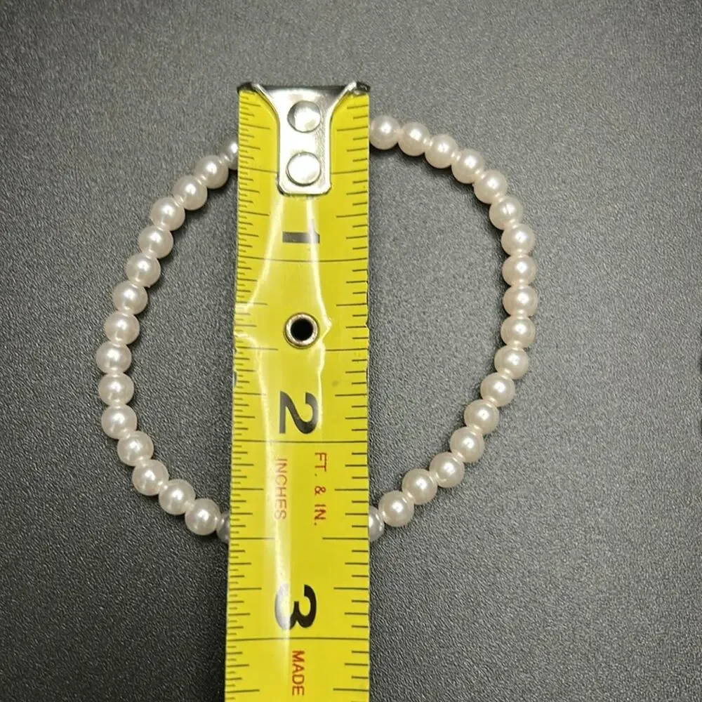 Women’s vintage dainty‎ set of 2 white/pink faux pearl beaded bracelets one size